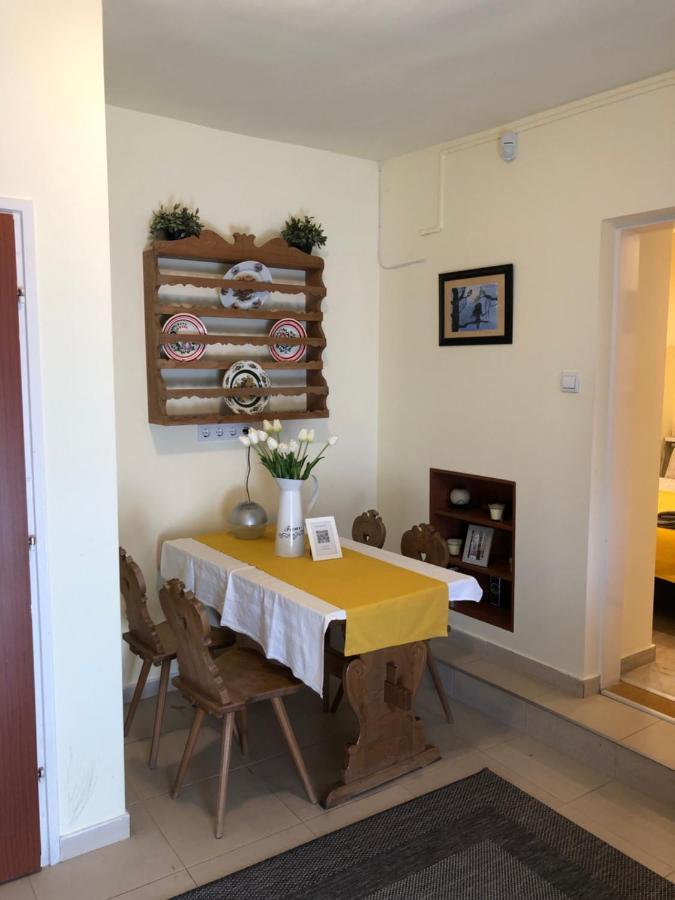 Milla Apartman Szentendre Extérieur photo