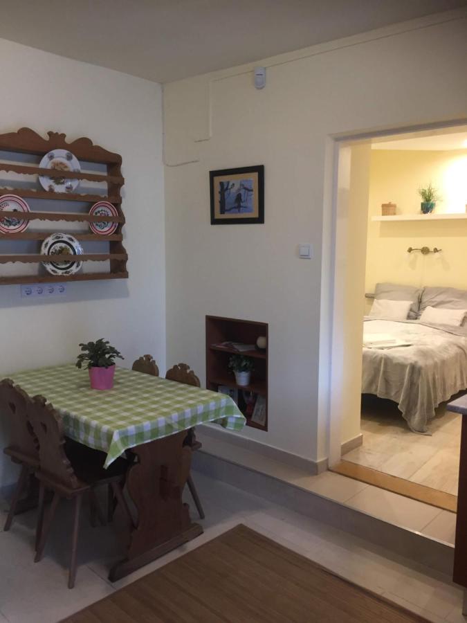 Milla Apartman Szentendre Extérieur photo